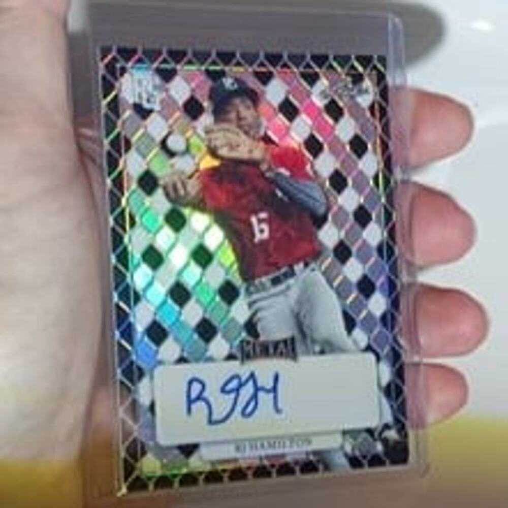 RJ Hamilton 2/5 Metal Leaf Authentic Signature Card MA-RJH